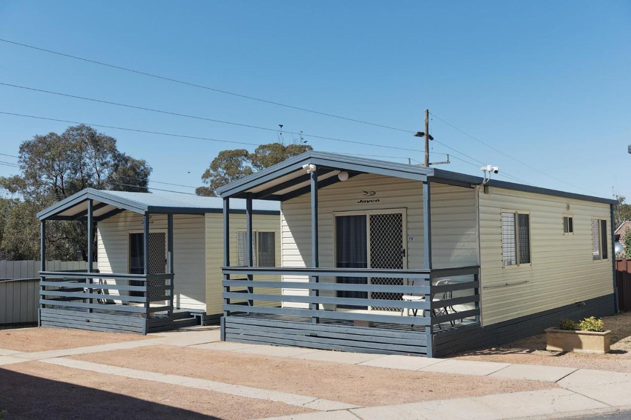 Hotel Crestview Tourist Park Queanbeyan Exteriér fotografie